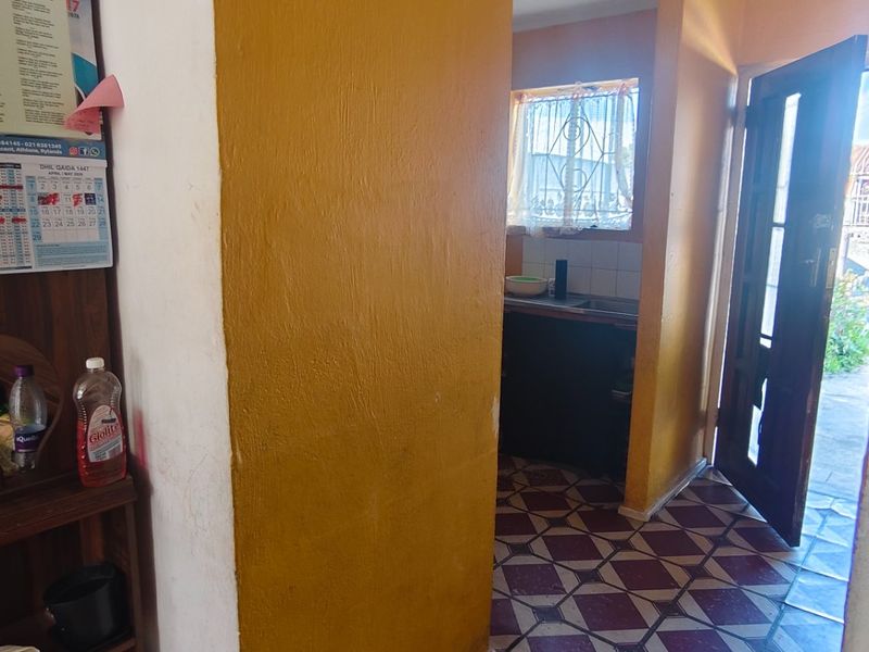 2 Bedroom House For Sale In Lentegeur  - Photo 2