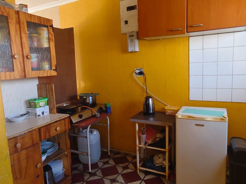 2 Bedroom House For Sale In Lentegeur  - Photo 6