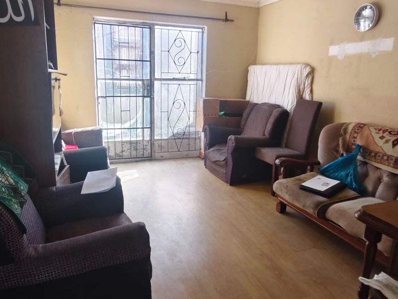 2 Bedroom House For Sale In Lentegeur  - Photo 1