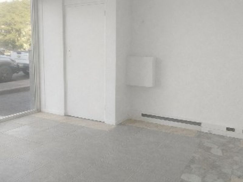 Prime 183 sqm Commercial Space Available in Durban CBD  - Photo 6
