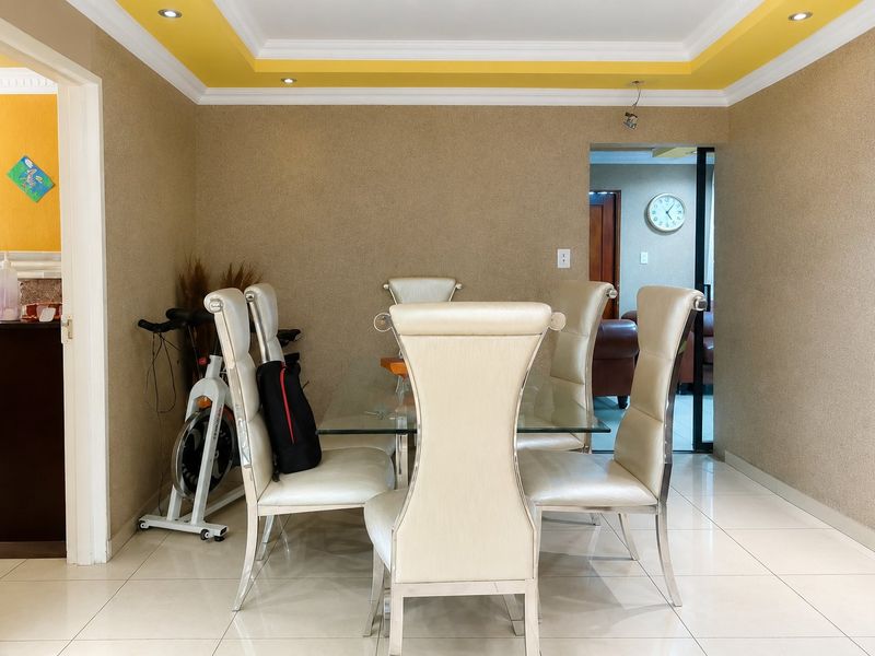 MODERN FAMILY HOME FOR SALE IN WINDMILL PARK - Photo 7