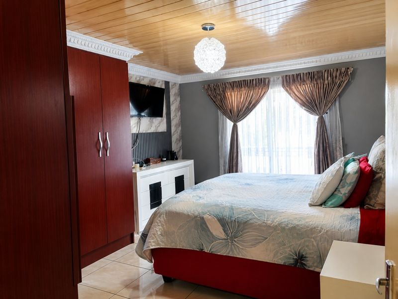 MODERN FAMILY HOME FOR SALE IN WINDMILL PARK - Photo 4
