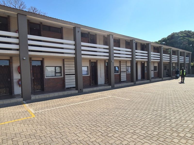 FULL TITLE RESIDENTIAL COMPLEX FOR SALE WITH LAND DEVELOPMENT OPPORTUNITY - Photo 4