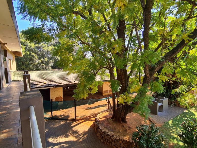 FULL TITLE RESIDENTIAL COMPLEX FOR SALE WITH LAND DEVELOPMENT OPPORTUNITY - Photo 1
