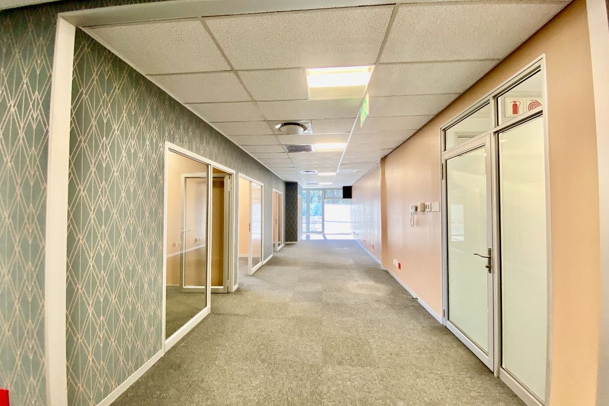 P-Grade Office Suite Available At Loftus - Photo 5