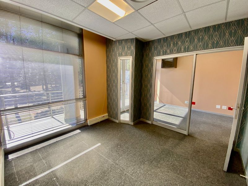 P-Grade Office Suite Available At Loftus - Photo 10
