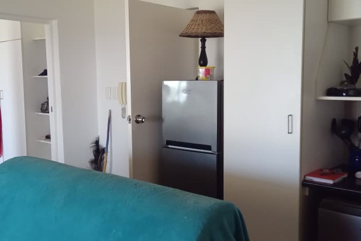 Fully furnished two bedroom Unit for Sale in St Michaels on Sea - Photo 3