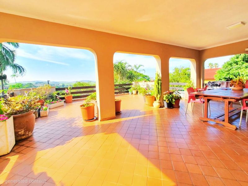 Prime Stanger Manor Family Home with Scenic Views - Photo 4