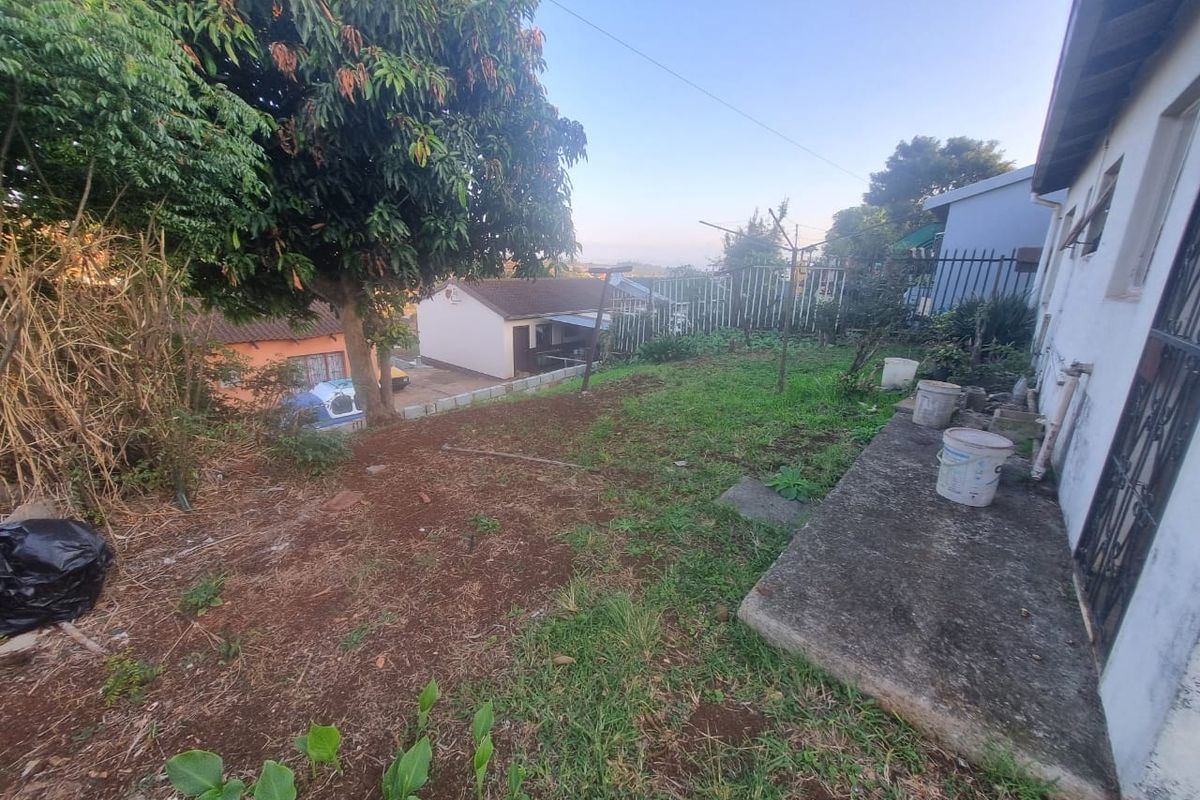 Unlock the Potential – Affordable 3-Bedroom Fixer-Upper on 344sqm - Photo 5