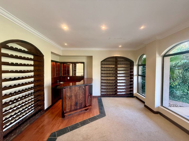 Elegant 4-Bedroom Home with Dam & Golf Course Views | Pecanwood Estate - Photo 3