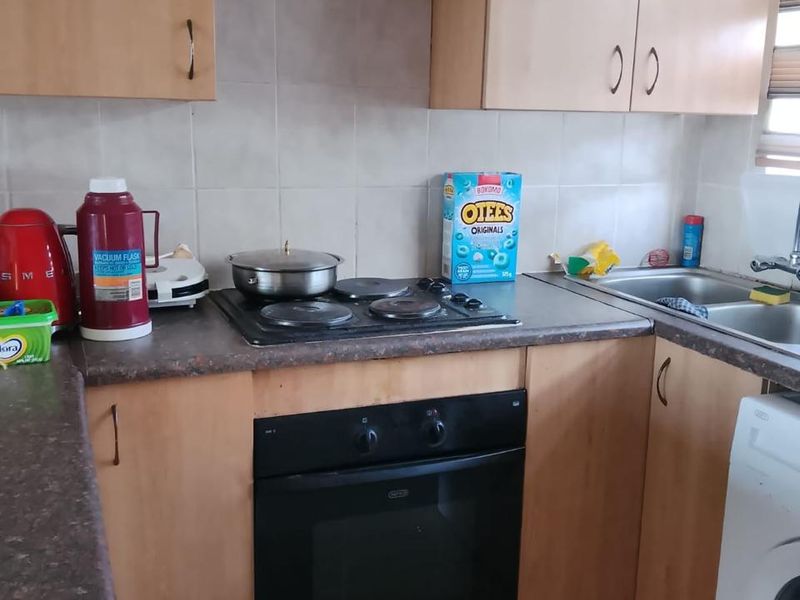 Calling All Investors and First time Buyers ,first floor unit in Northgate - Photo 6