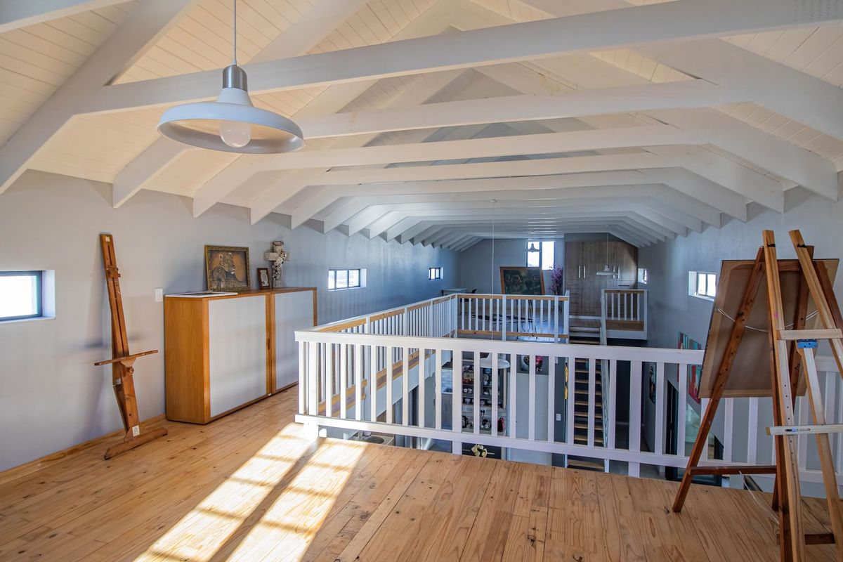 Want to live 100 meters from the beach AND get paid for it? - Photo 5