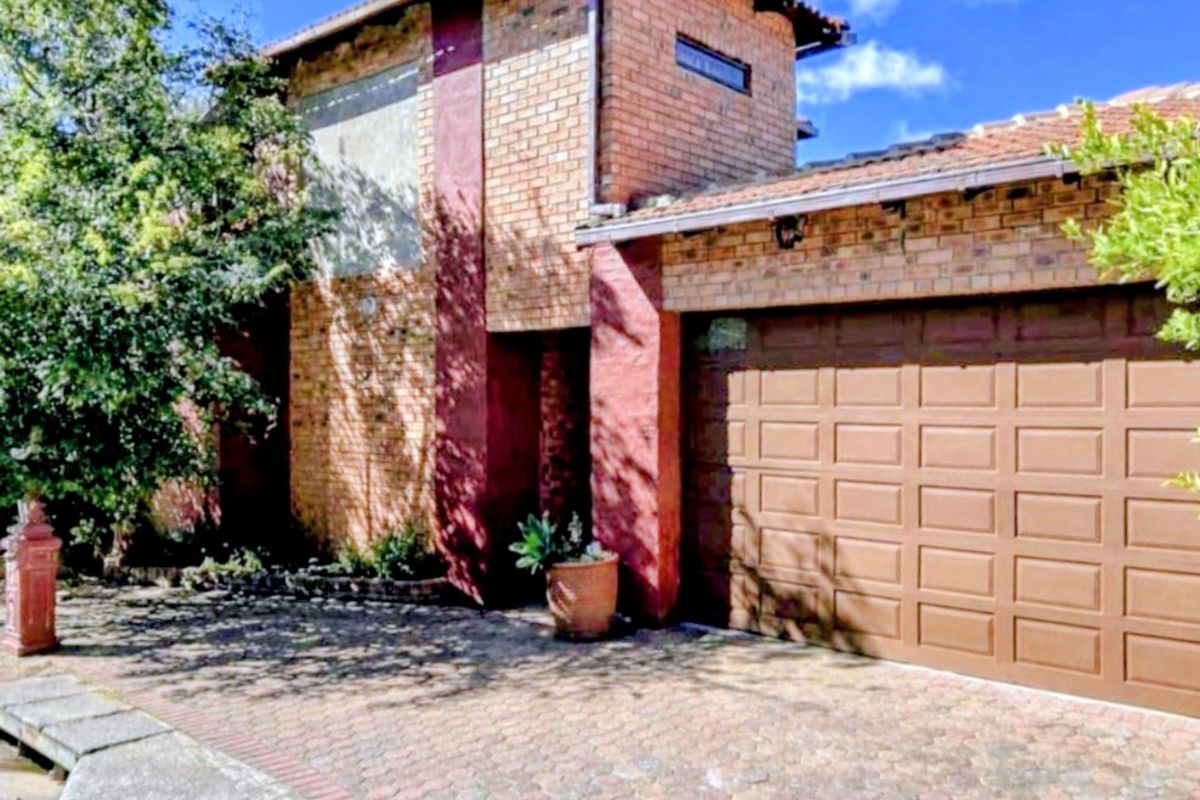 EXCLUSIVE ESTATE LIVING AT ITS FINEST – Rockcliff Estate Rustenburg - Photo 2
