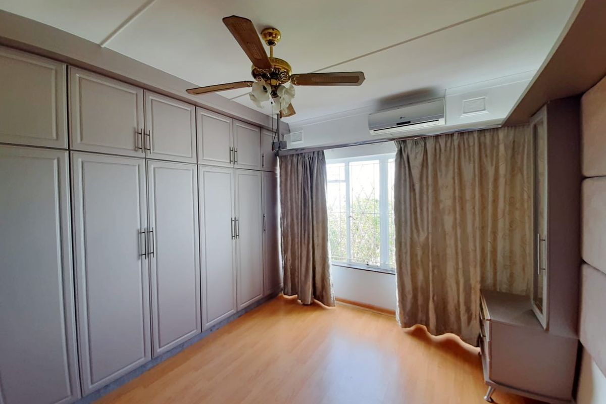 Space, Location & Family Comfort - Photo 5