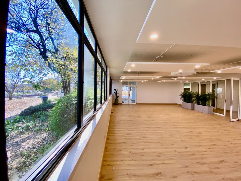 P-Grade Fully Serviced Suite Available In Halfway House! - Photo 3