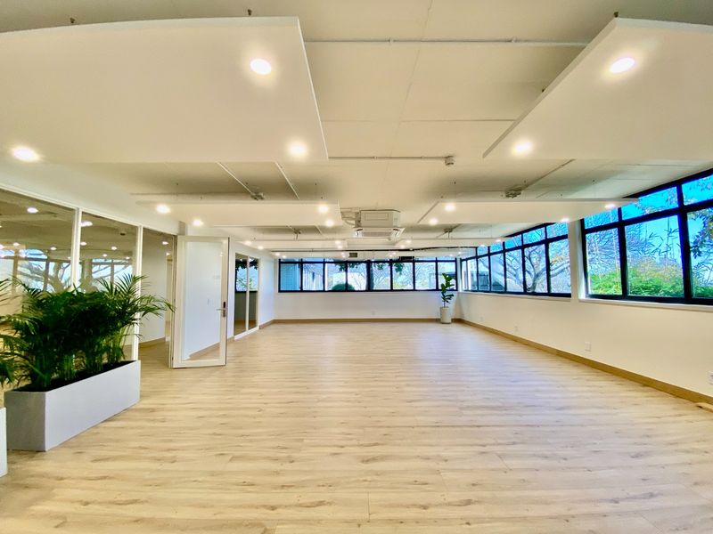 P-Grade Fully Serviced Suite Available In Halfway House! - Photo 6