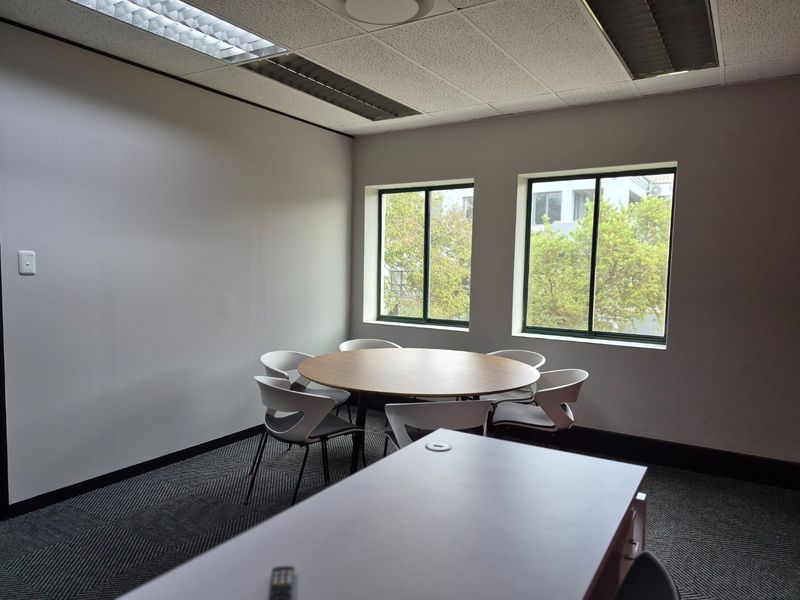 Available Now - Fully Furnished Offices to let in Bryanston - Photo 9