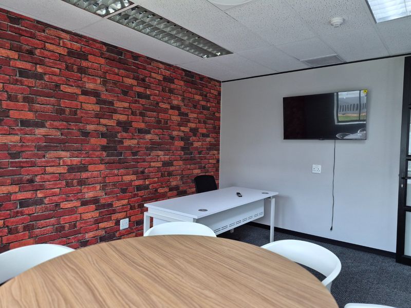 Available Now - Fully Furnished Offices to let in Bryanston - Photo 7