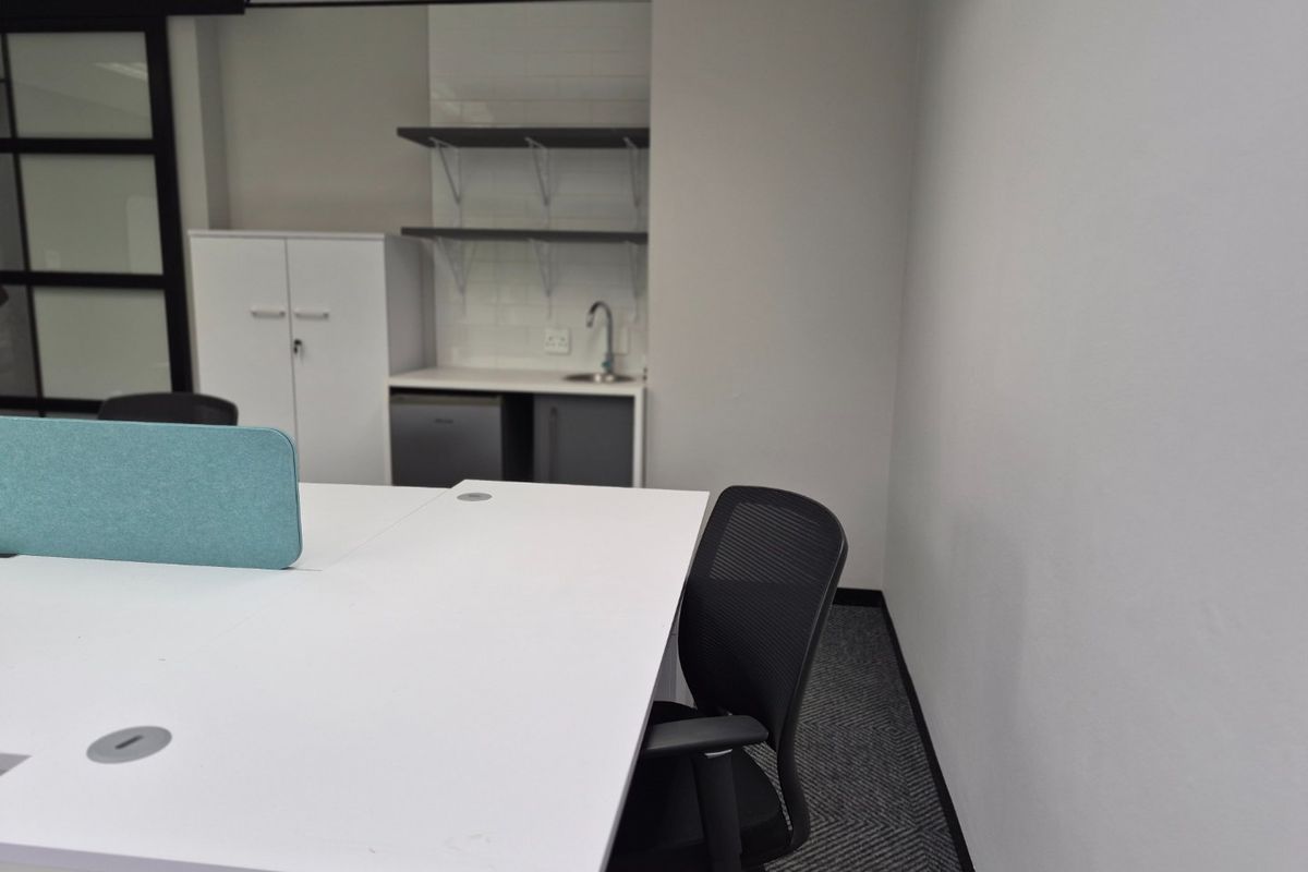 Available Now - Fully Furnished Offices to let in Bryanston - Photo 3
