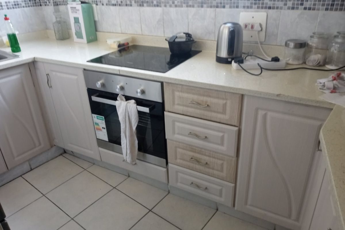 A stylish  modern apartment - Pinetown - Photo 3