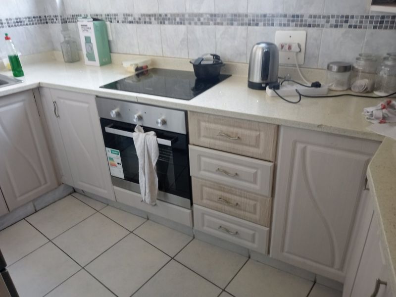 A stylish  modern apartment - Pinetown - Photo 3