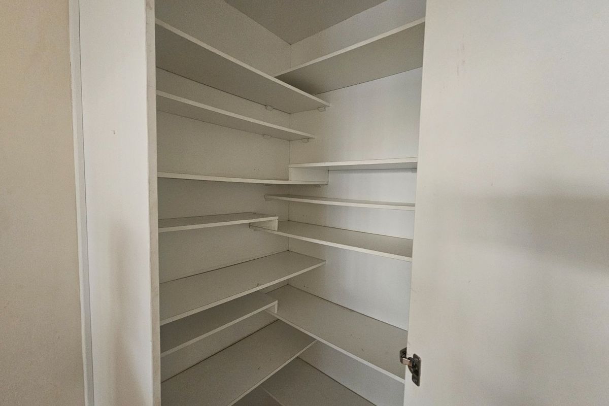 Garden Cottage, Centrally Located  - Photo 3