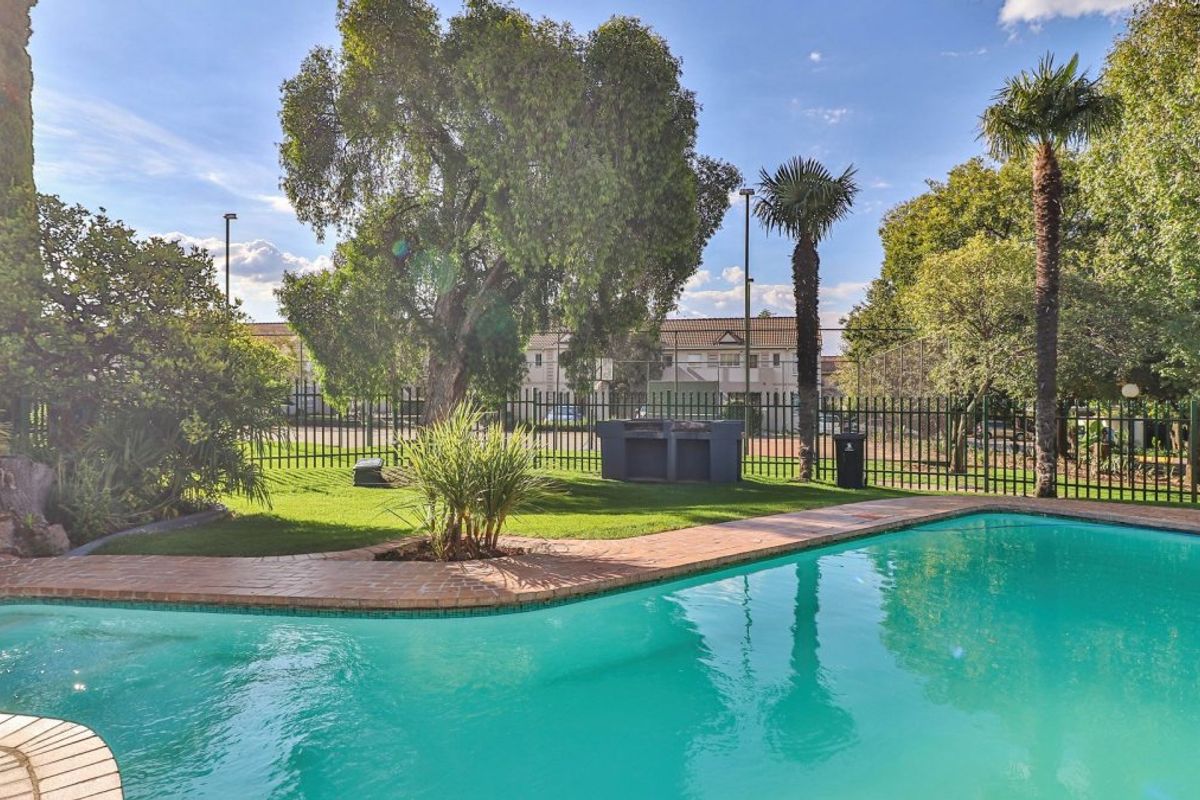 Charming 2-Bedroom Flat – Perfect for Comfortable Living! - Photo 3