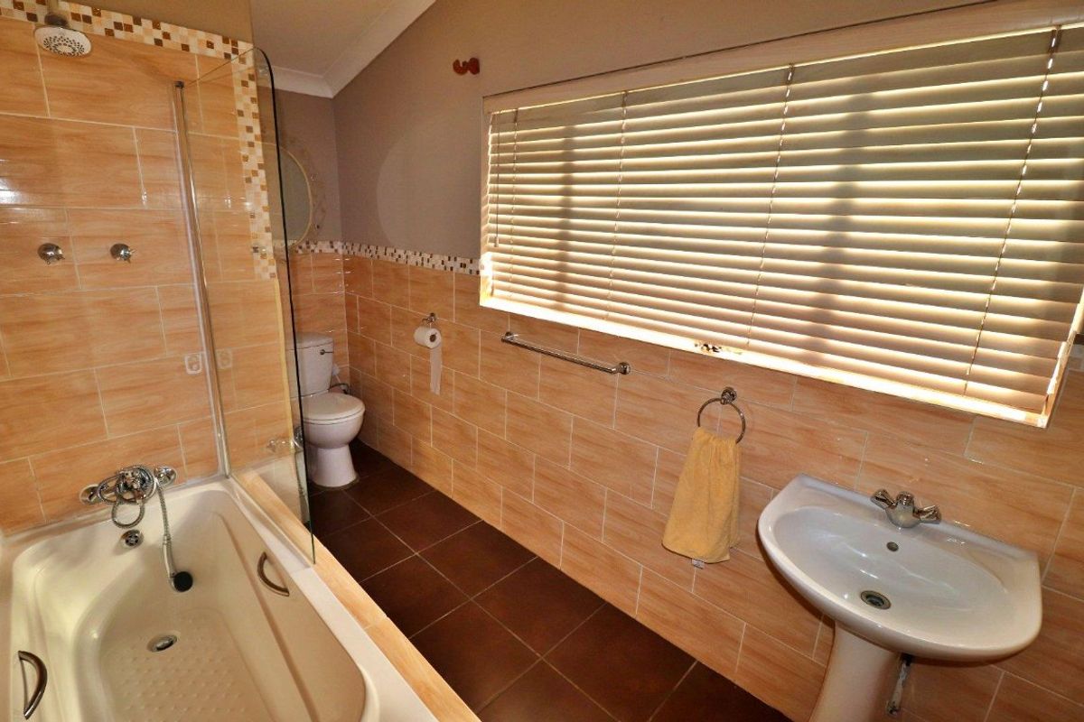 4 Bedroom Double Storied Home in Boomed off Area - Photo 5