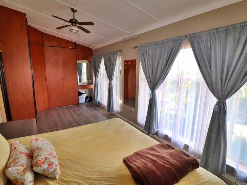4 Bedroom Double Storied Home in Boomed off Area - Photo 8
