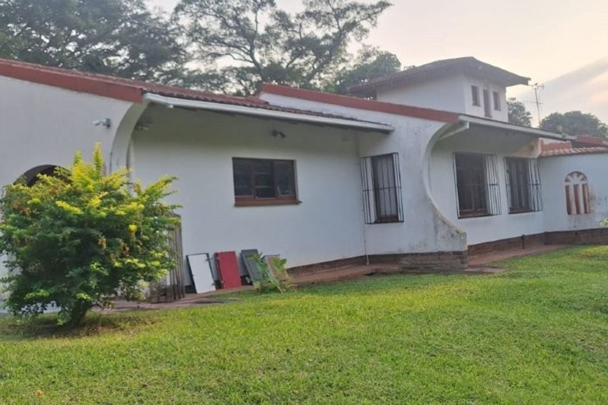 3 Bedroom House In Umtentweni - Photo 3