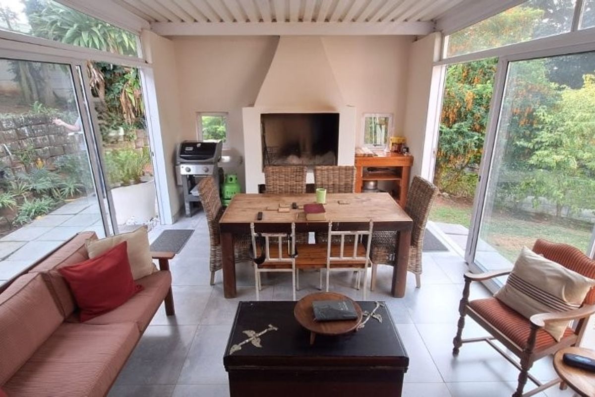 3 Bedroom House In Umtentweni - Photo 5
