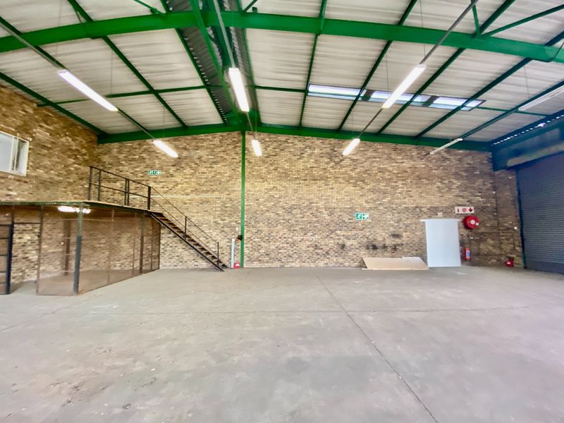 Prime Industrial Space To Let In Hennopspark - Photo 9