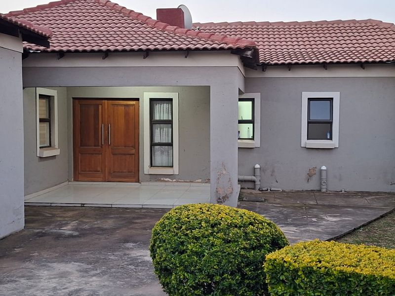 3 bedroom house to Rent  in savanna country estate  pretoria east - Photo 4