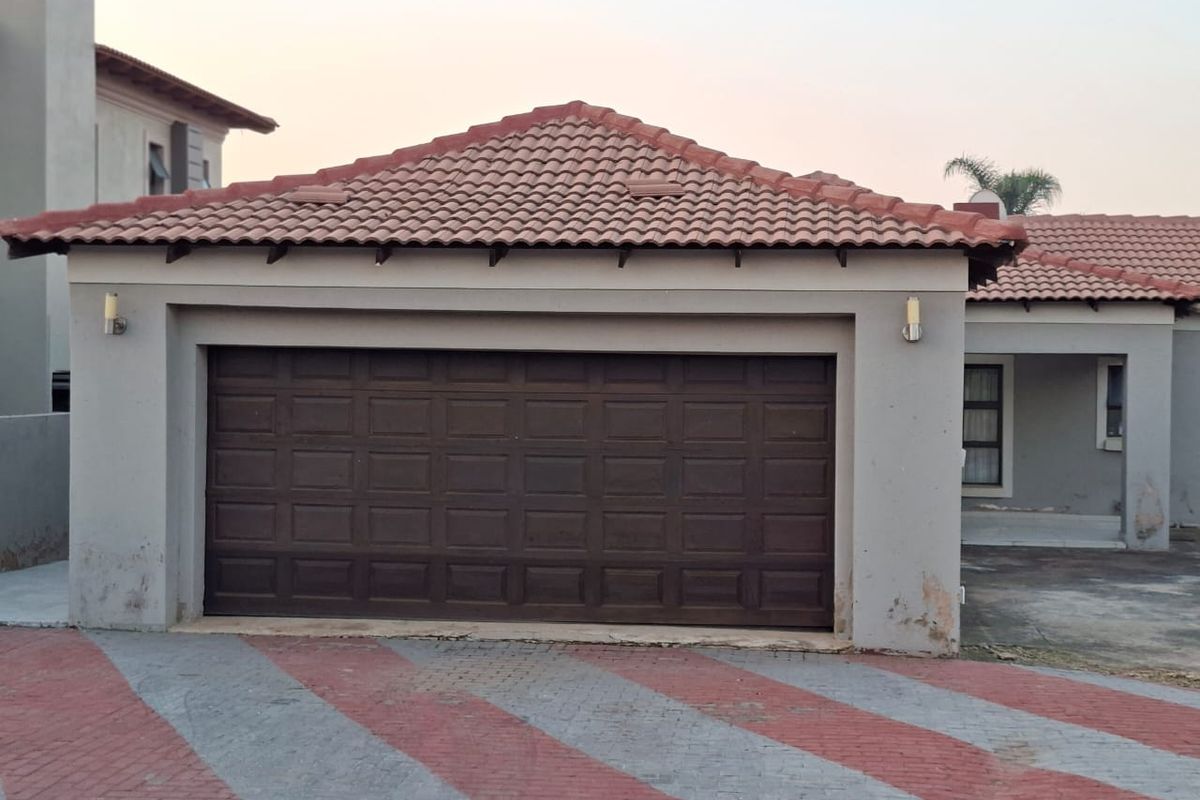 3 bedroom house to Rent  in savanna country estate  pretoria east - Photo 3
