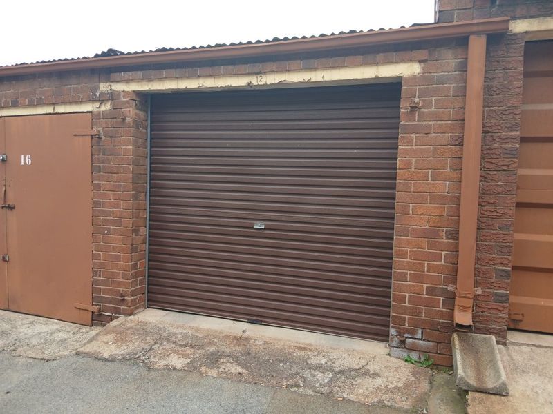 Neat 1-Bedroom Flat with Great Value and Secure Living! - Photo 2