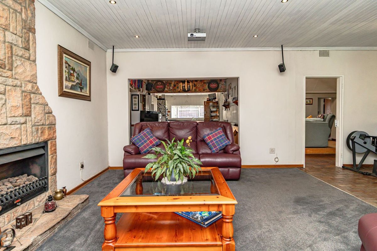4-Bedroom Home — Style, Space, and Safety Combined - Photo 4