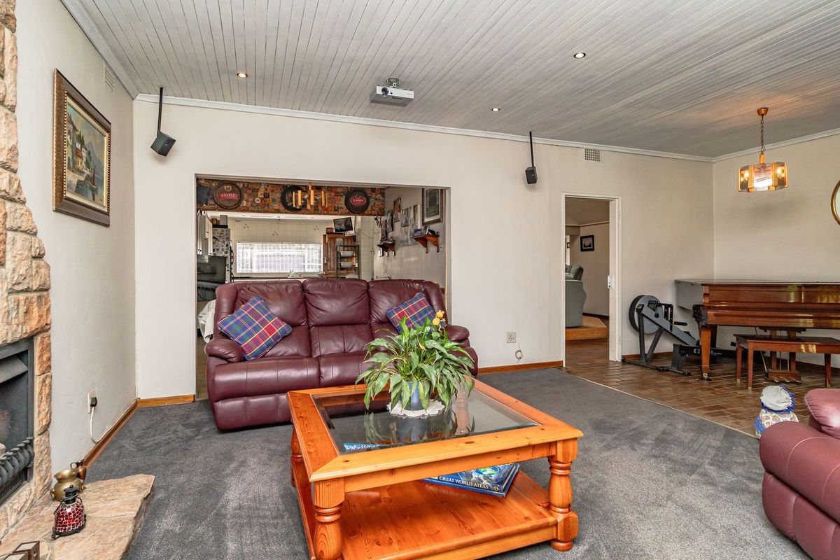 4-Bedroom Home — Style, Space, and Safety Combined - Photo 5