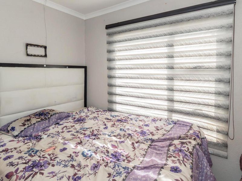 Modern 3-Bedroom Family Home in the Secure Sharon Park Lifestyle Estate! - Photo 10