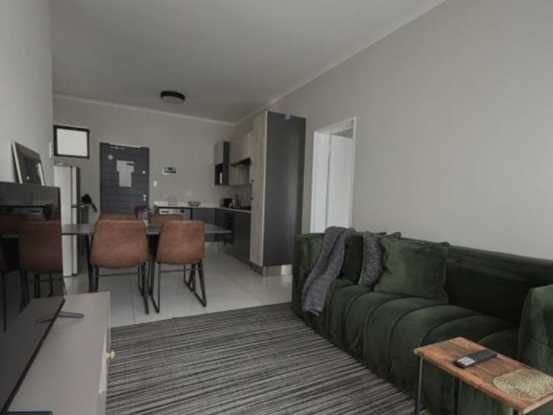 Top Floor Fully Furnished Apartment To Let in Midrand - Photo 3
