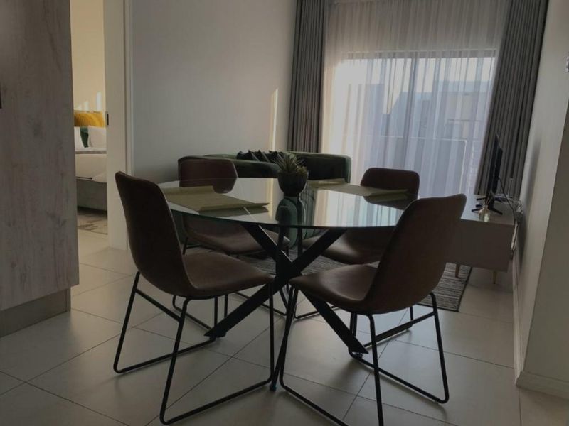 Top Floor Fully Furnished Apartment To Let in Midrand - Photo 2