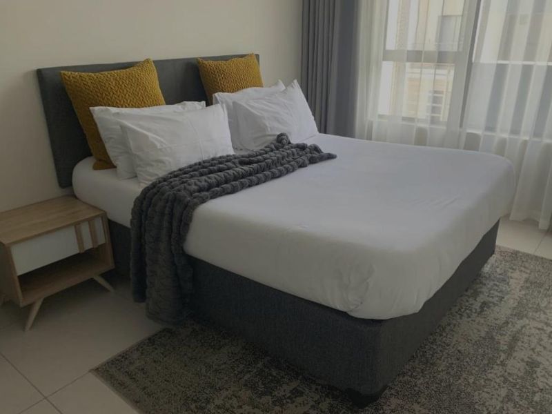 Top Floor Fully Furnished Apartment To Let in Midrand - Photo 10