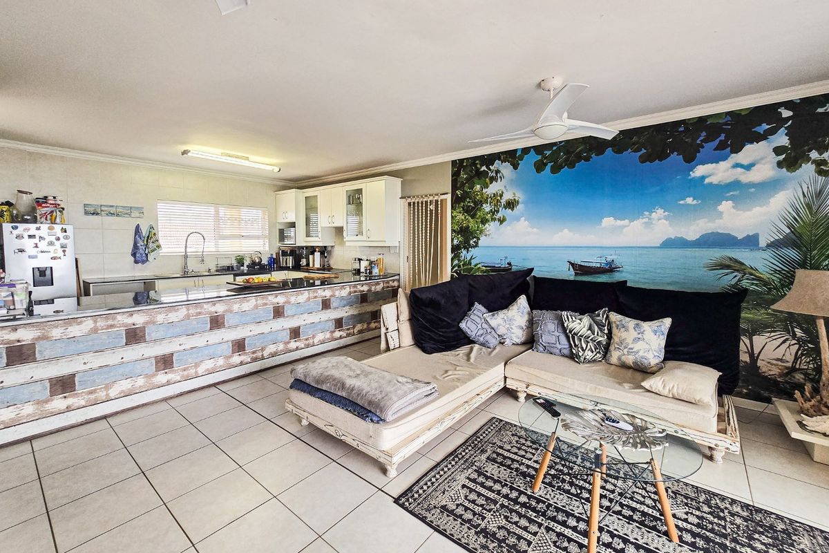 Modern And Newly Renovated Apartment With Breathtaking Sea Views - Photo 5