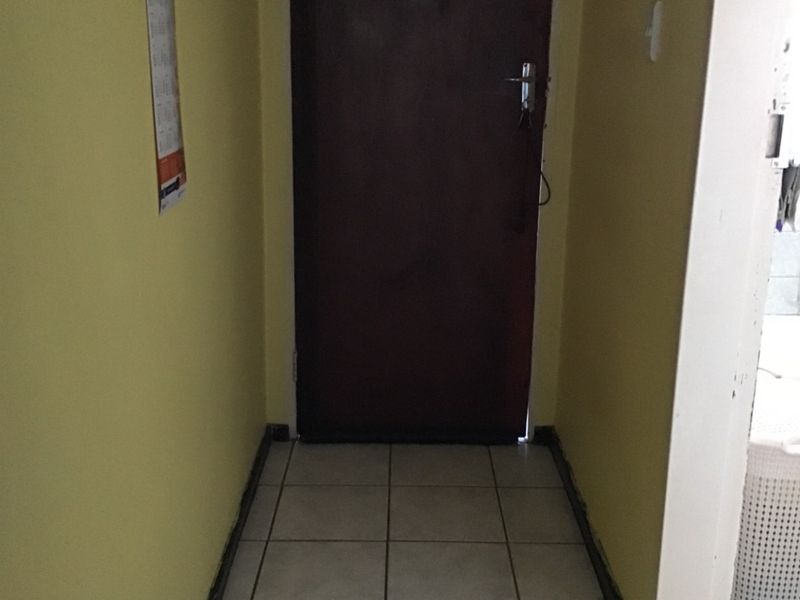 Cozy Mindalore Flat with Fibre Internet - Photo 8