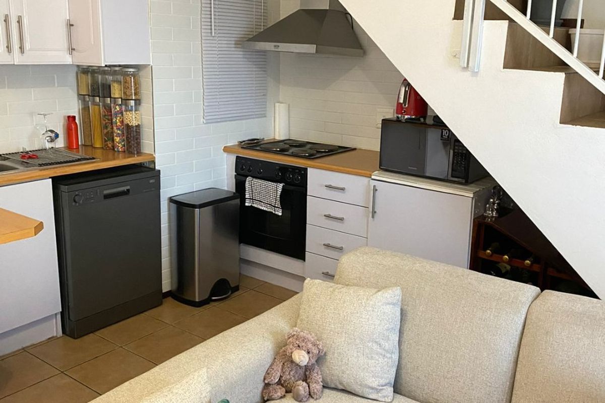 Stunning 2-Bedroom Apartment for Rental in Erand Gardens  - Photo 2