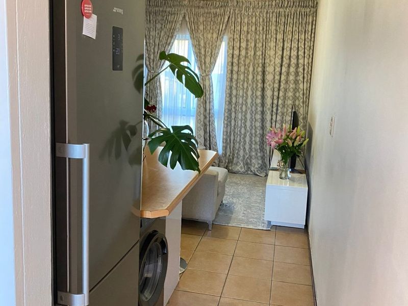 Stunning 2-Bedroom Apartment for Rental in Erand Gardens  - Photo 3