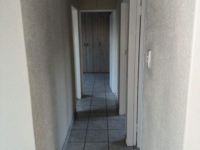 Beautiful 3 Bedroom’s With 2 Bathroom’s House for Rent in Leopard Rest.  - Photo 7