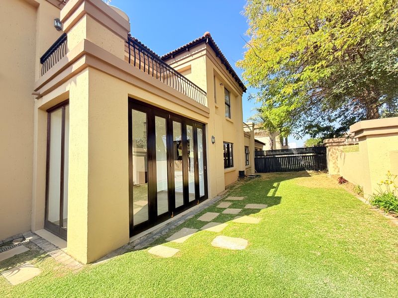 5 Bed House in Blue Valley Golf Estate for Sale - Photo 7
