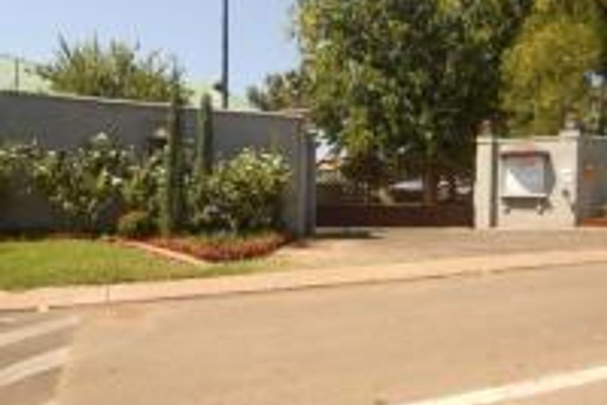Exceptional Opportunity- Established Guesthouse & Events Venue in Equestria, Pretoria East   - Photo 2
