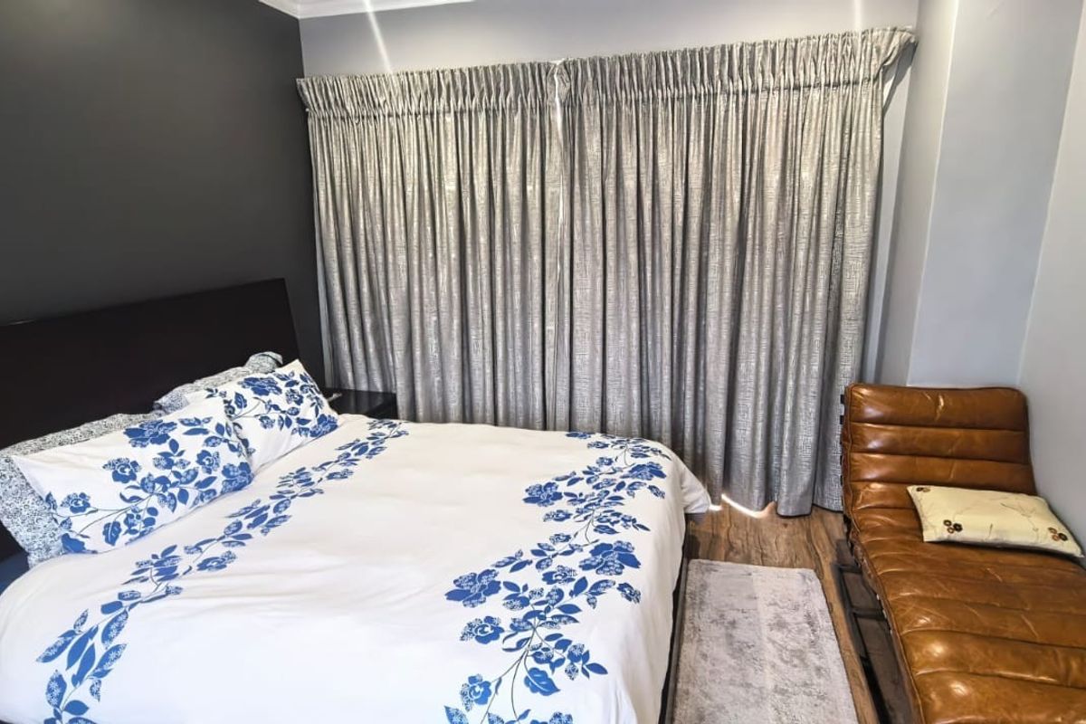 Elegant 3-Bedroom Family Home in a Secure Complex - Photo 4