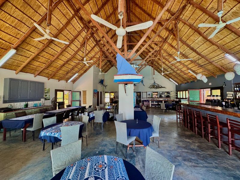 Truly sensational beachfront Lodge in Mozambique - Photo 10
